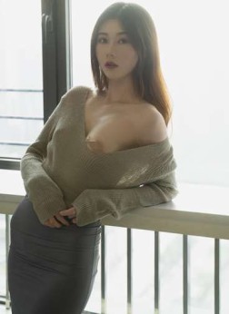 摄影师翎梵 5套写真视频资源合集-[2.38G]