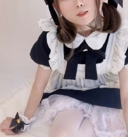 白丝奶糖酱(ailili322661) 1套写真视频资源合集-[1.1G]