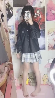 推特贫乳福利姬【77如是说】无毛小母狗 【1V 673MB】