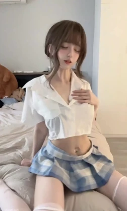 抖音小马漫漫193万粉网红 高价福利 【31V2.6G】