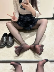 困困鱼@kk3088871234685 – [288门槛] 9分钟 [NTR宝宝对不起] [18P1V-622MB]