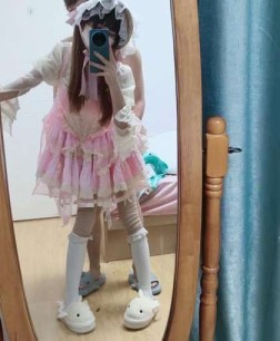 软软兔 福利资源合集-[933P-147V-97.1G]