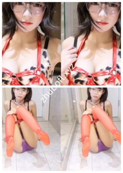 抖音主播@子嘉 付费群定制情趣诱惑9V/779M