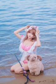 三度_69 – 小羊泳装