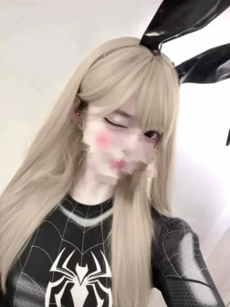 小野宝宝子@bbxiaoye222 – [188门槛] 福利订阅 [77P76V-381MB]