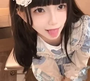 推特福利姬【小亦无敌】洛丽塔自慰视频流出 [18v+87m]