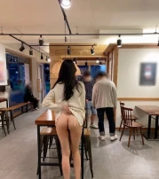 韩国母狗Nkaworu露出3P紫薇合集 6G