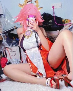 糯米奶麻薯(糯米薯bot) 福利资源合集-[563P-33V-193.80MB]