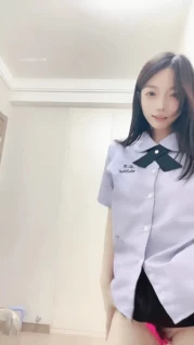 重磅新人下海~ 糖心蛋 超级美貌好身材 脸B同框自慰 [4v+3.75g]