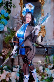 日本性感萝莉Byoru – Maiden Ice Rose