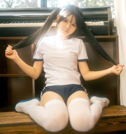 rua阮阮(ruaruanruan) 14套写真视频资源合集-[9.8G]