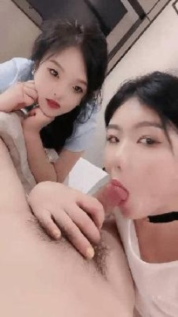 (杏吧传媒)(xb-695)(20250811)网红姐妹花酒店双飞名场面一起翘屁股求操