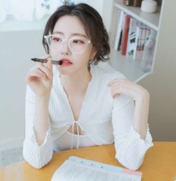 EHC YUA 5套写真视频资源合集-[1.2G]